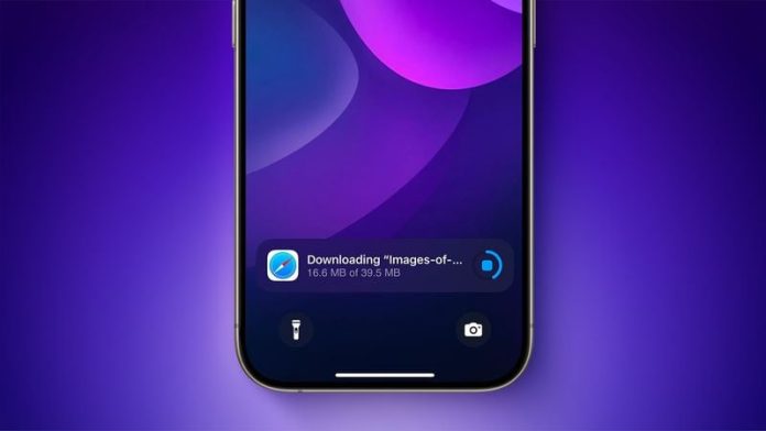 Το iOS 18.2 σας επιτρέπει να παρακολουθείτε την πρόοδο των λήψεων του Safari στην οθόνη κλειδώματος
