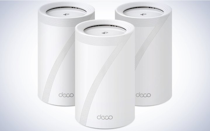   TP-Link Tri-Band WiFi 7 BE10000 Whole Home Mesh System σε απλό λευκό φόντο.