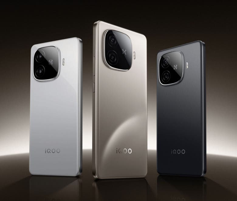 iQOO Z9 Turbo: νέα έκδοση με μπαταρία 6500mAh πέρασε 3C