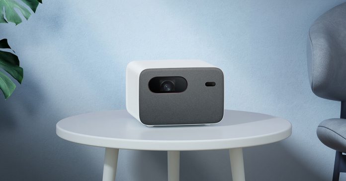 Xiaomi Mi Smart Projector 2 Pro: Εικόνα 200 ιντσών με κουπόνια!