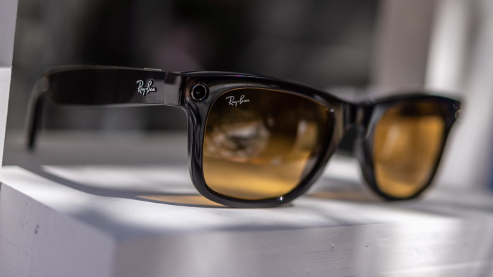 Σύγκριση Samsung XR και Ray-Ban Meta: Περισσότερες δυνατότητες