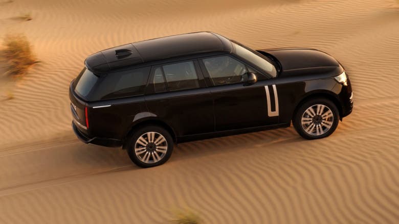 Range Rover Electric: ξεκίνησε τις δοκιμές στην αραβική έρημο