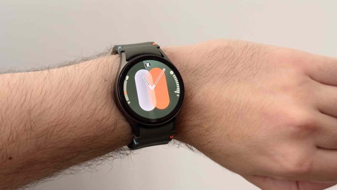 Το επόμενο Samsung Galaxy Watch θα μπορούσε να διαθέτει έναν πιο ασφαλή, ρυθμιζόμενο ιμάντα